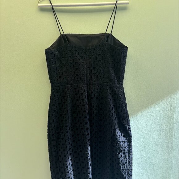 BANANA REPUBLIC MINI EYELET DRESS - Picture 2 of 2